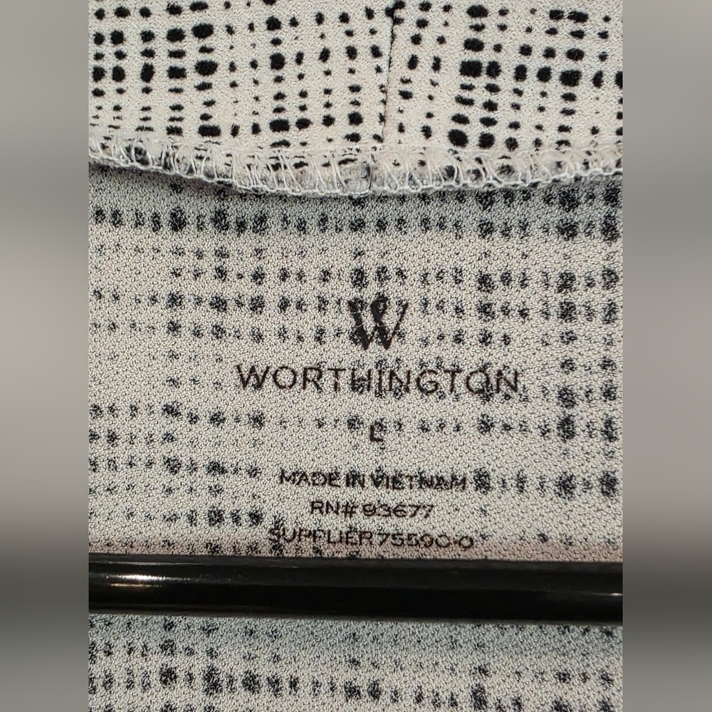 Worthington Sleeveless Blouse Size Large - Picture 2 of 4